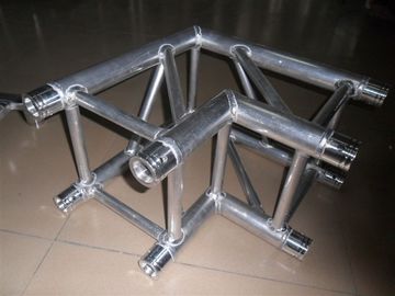 Китай Муфта ферменной конструкции Spigot квадратная с 2 сторонами загоняет в угол, коррозионная устойчивость завод